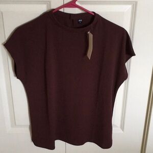 Uniqlo burgundy crepe jersey stand collar top